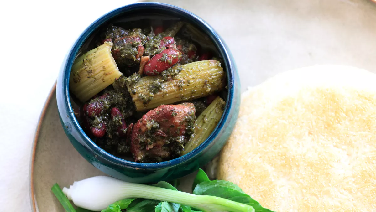 طرز تهیه خورشت کرفس مجلسی خوشمزه با لوبیا قرمز