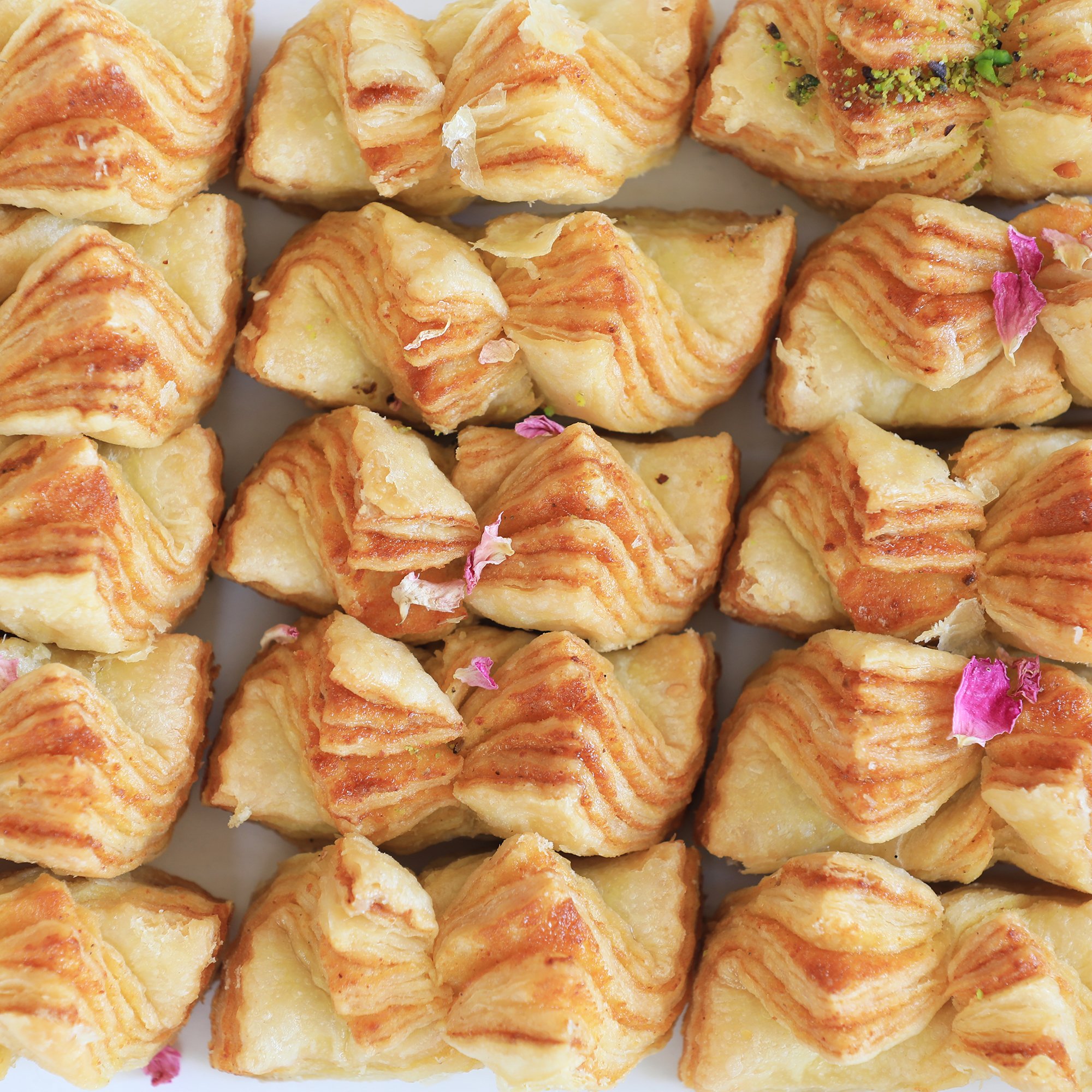 شیرینی پاپیونی